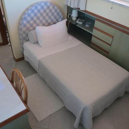 Hotel Eden Чинквале Екстер'єр фото