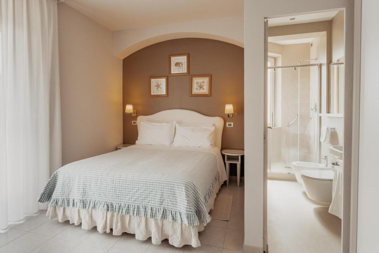 Hotel Eden Чинквале Екстер'єр фото