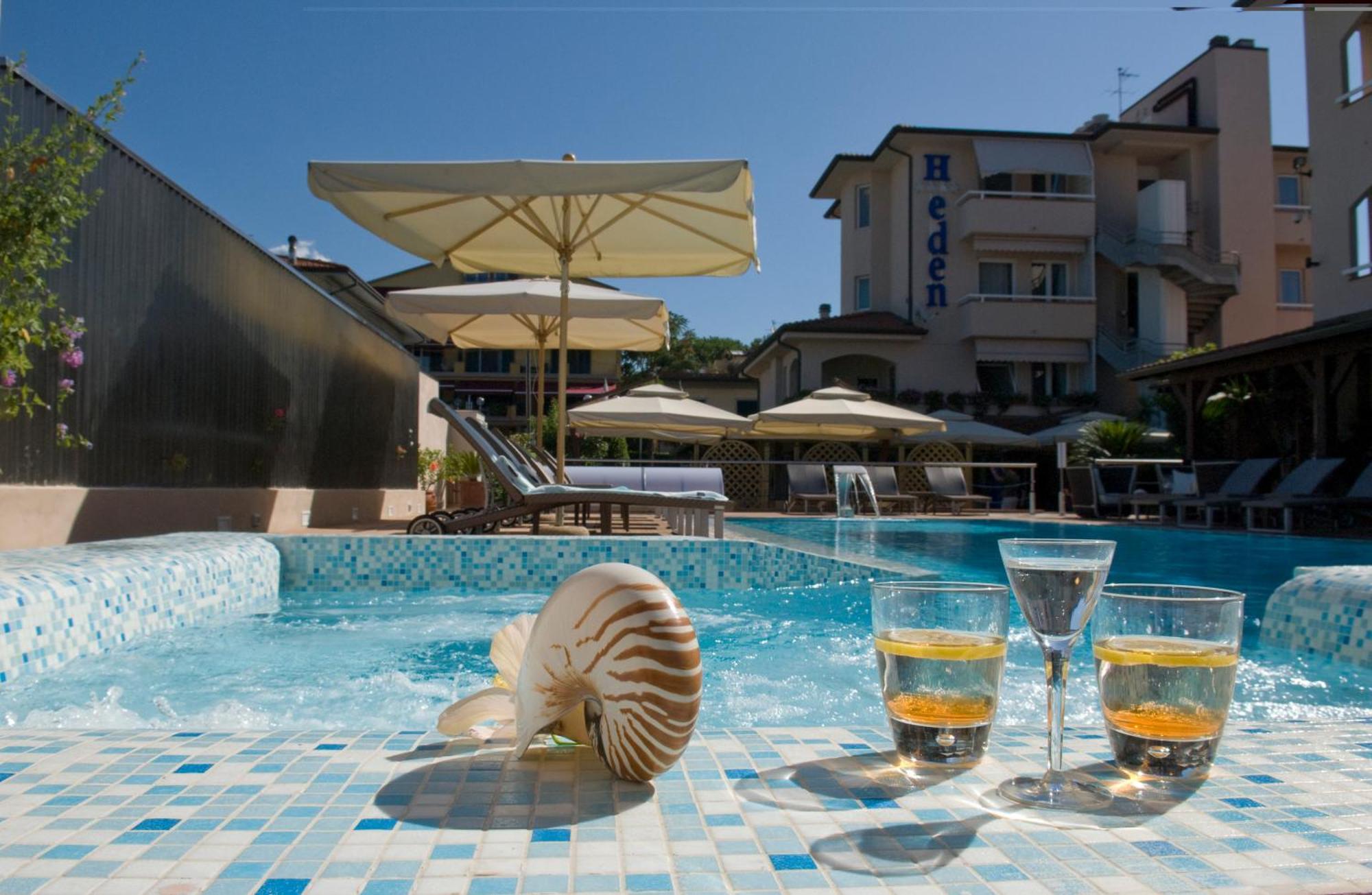 Hotel Eden Чинквале Екстер'єр фото