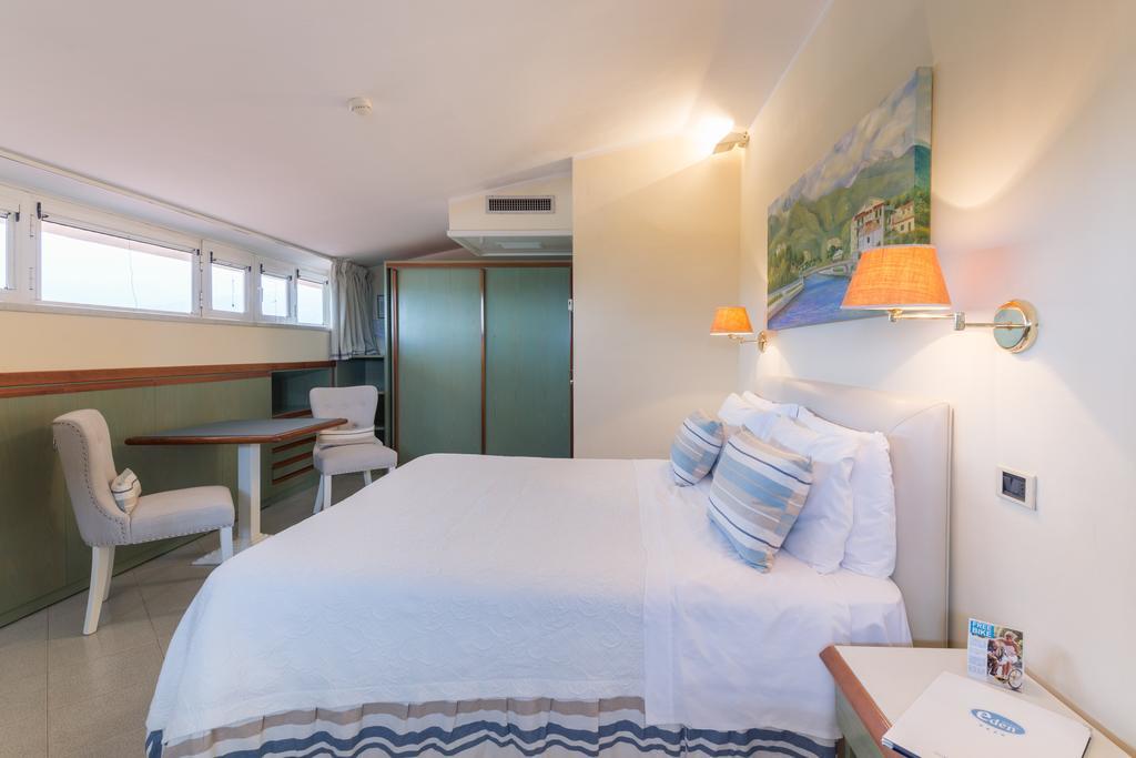 Hotel Eden Чинквале Екстер'єр фото